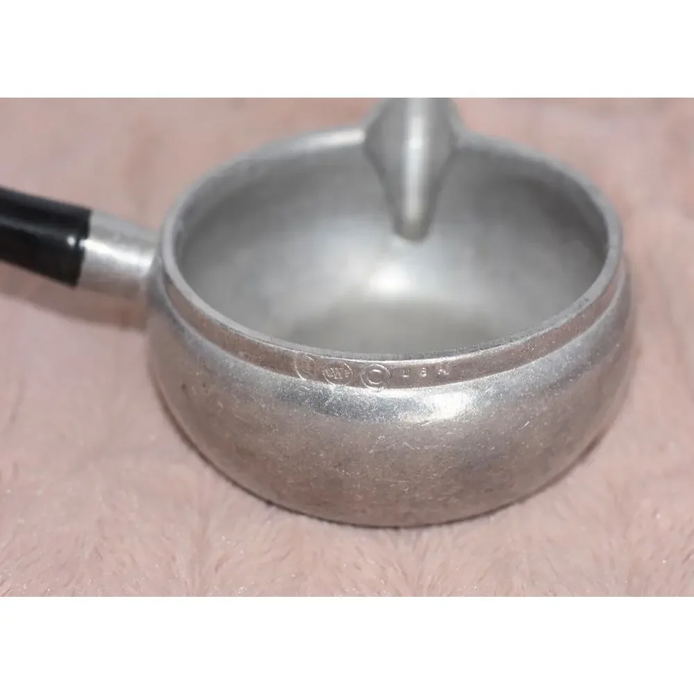 WILTON ARMETALE RWP, Pewter Gravy Butter Sauce Pan W/ Spout Black Handle